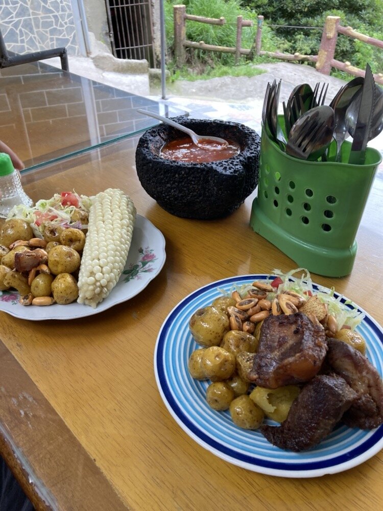 Almuerzo - meaning lunch in Las Lajas, just by the Equadorian border.